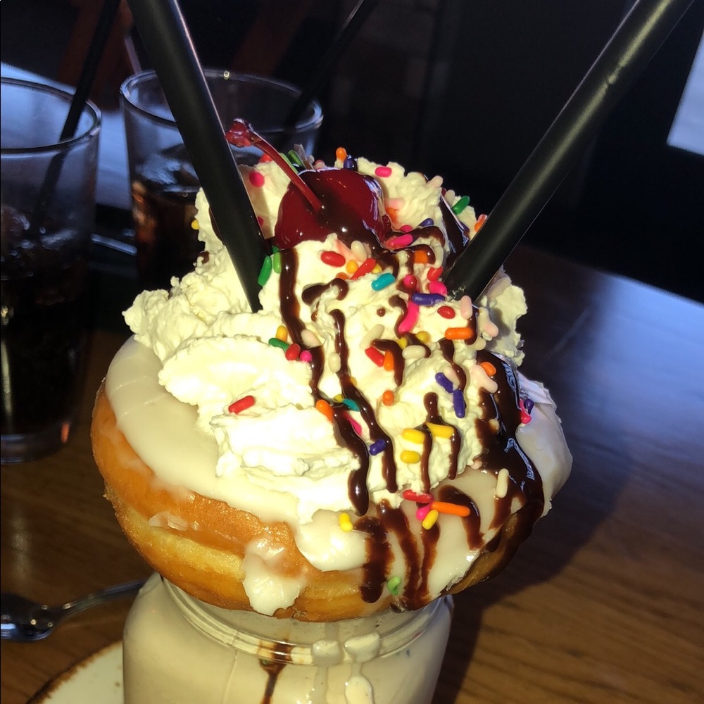 Meet your Posher, Alissa